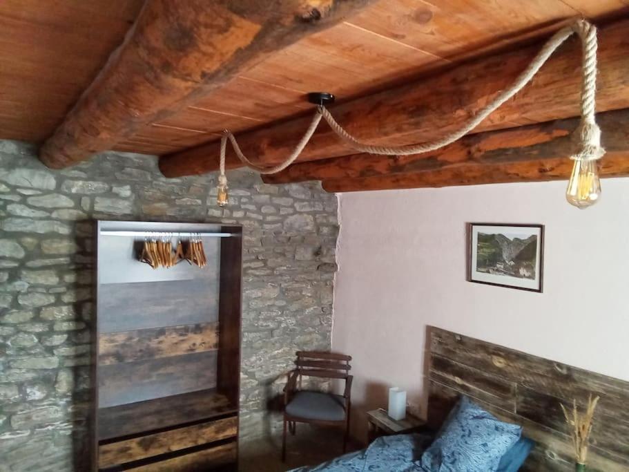 La Borda De Allue Huesca Eksteriør billede